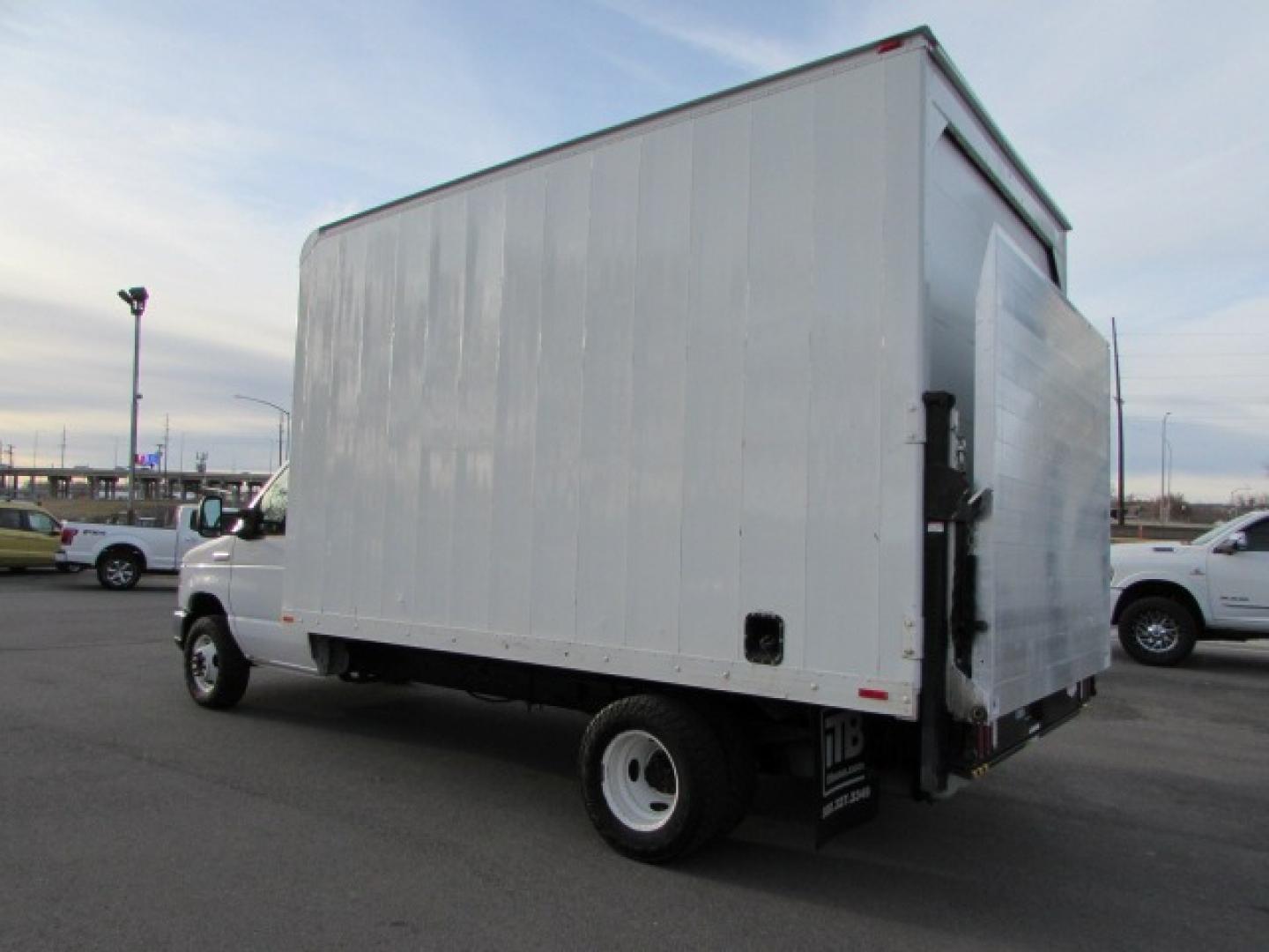 2013 White /Gray Ford Econoline XL (1FDXE4FS1DD) with an 6.8 V10 Engine engine, Automatic TRansmission transmission, located at 4562 State Avenue, Billings, MT, 59101, (406) 896-9833, 45.769516, -108.526772 - 2013 Ford Econoline E450 Box Van with side entry door - Tommy liftgate! 6.8 V10 Engine - automatic transmission - Dual rear wheels - RWD - 168,028 miles - Liftgate - side entry door - Montana one owner - Inspected and serviced - copy of inspection and work performed as well as full vehicle histor - Photo#1